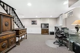 897 MacArthur Dr, Pittsburgh, PA 15228 - Photo 42