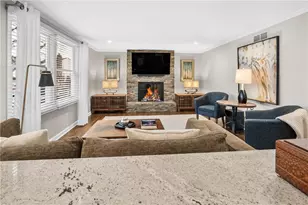 897 MacArthur Dr, Pittsburgh, PA 15228 - Photo 14