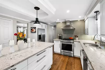 897 Macarthur Dr, Pittsburgh, PA 15228 - Photo 26