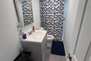 271 W Ingomar Rd, Pittsburgh, PA 15237 - Photo 12