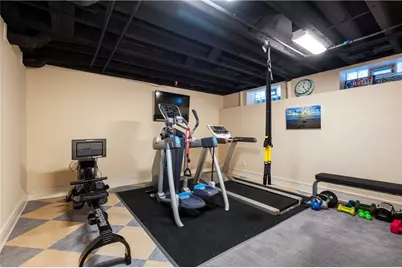 5219 Pembroke Place, Pittsburgh, PA 15232 - Photo 42