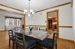 220 Cornwall Dr, Pittsburgh, PA 15238 - Photo 8