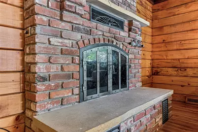 733 McKee Rd, White Oak, PA 15131 - Photo 14