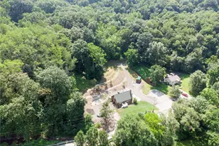 733 McKee Rd, White Oak, PA 15131 - Photo 4