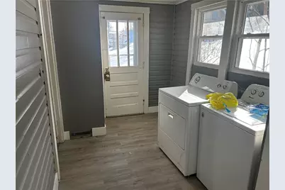 470 Grandview Ave, White Township, PA 15701 - Photo 12