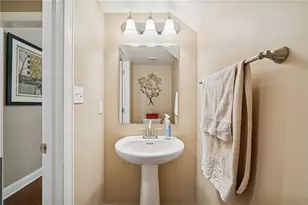 2390 Wheatland Cir, Delmont, PA 15626 - Photo 16