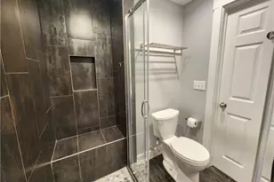 4552 Penn Ave, Pittsburgh, PA 15224 - Photo 6