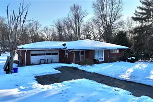 4134 Marion Hill Rd, New Brighton, PA 15066 - Photo 2