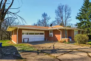 4134 Marion Hill Rd, New Brighton, PA 15066 - Photo 2