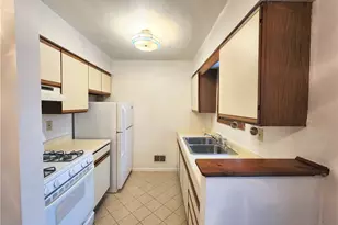 599 Highland Pl, Pittsburgh, PA 15202 - Photo 6