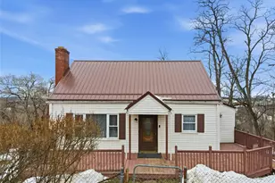 1395 Amity Ridge Rd, Amwell, PA 15301 - Photo 2