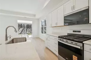 208 Walton Circle, Aliquippa, PA 15001 - Photo 18