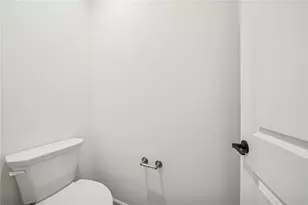 208 Walton Circle, Aliquippa, PA 15001 - Photo 28