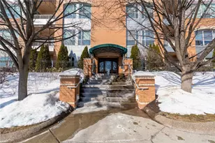 5859 Beacon St, Pittsburgh, PA 15217 - Photo 4