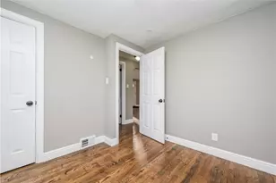 113 McGinley Dr, Pittsburgh, PA 15116 - Photo 18