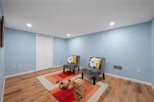 5354 Greenridge Dr, Pittsburgh, PA 15236 - Photo 20