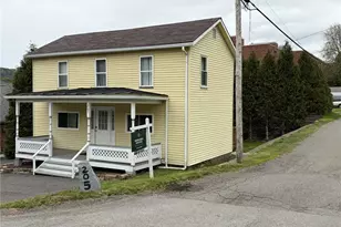 205 1st St, East Brady, PA 16028 - Photo 2