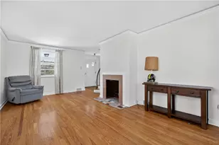 2606 Winchester Dr, Banksville/Westwood, PA 15220 - Photo 6