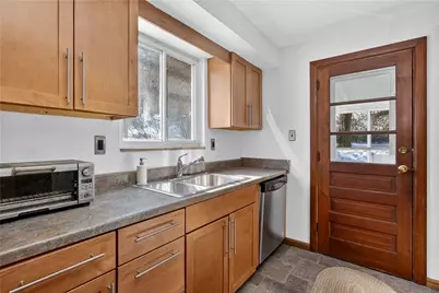 2606 Winchester Drive, Pittsburgh, PA 15220 - Photo 10