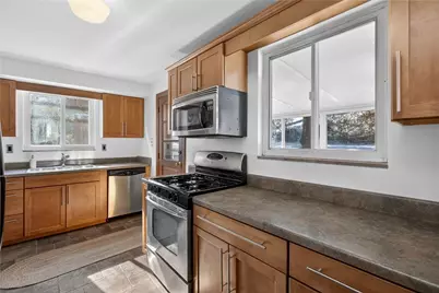 2606 Winchester Drive, Pittsburgh, PA 15220 - Photo 12