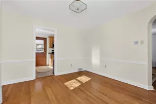 2606 Winchester Dr, Banksville/Westwood, PA 15220 - Photo 8