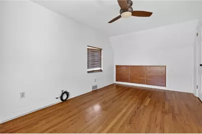 2606 Winchester Drive, Pittsburgh, PA 15220 - Photo 14