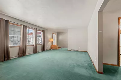 500 Laurel Dr, Sharpsville, PA 16150 - Photo 2