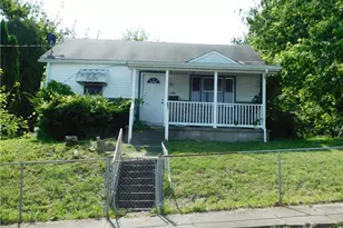 120 Bailey Ave, Uniontown, PA 15401 - Photo 1
