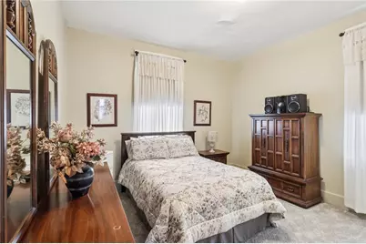 1203 Eastbrook St, New Castle, PA 16101 - Photo 14