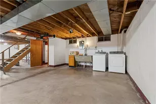 340 Carley Ave, Sharon, PA 16146 - Photo 22