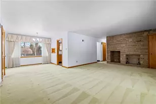 340 Carley Ave, Sharon, PA 16146 - Photo 8