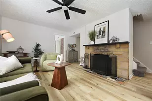 336 Morrow Dr, Pittsburgh, PA 15235 - Photo 2