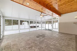 214 Sunset Dr, Neshannock Township, PA 16105 - Photo 28