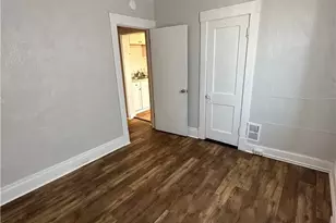 319 Birmingham Ave, Pittsburgh, PA 15210 - Photo 12