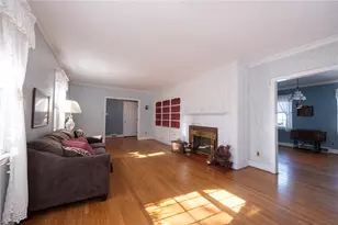 160 Maus Dr, Irwin, PA 15642 - Photo 4