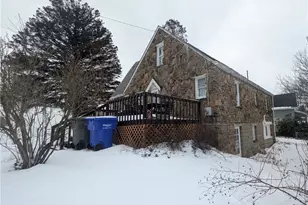 324 Sunset Dr, Center Township, PA 16001 - Photo 4