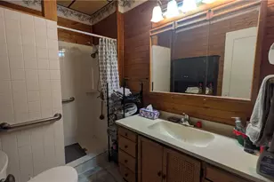 324 Sunset Dr, Center Township, PA 16001 - Photo 22