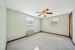 1059 Bay Ridge Ave, Pittsburgh, PA 15226 - Photo 14