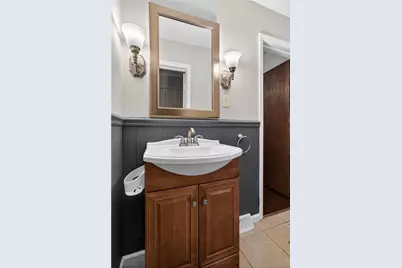 498 Seavey Rd, Pittsburgh, PA 15029 - Photo 14