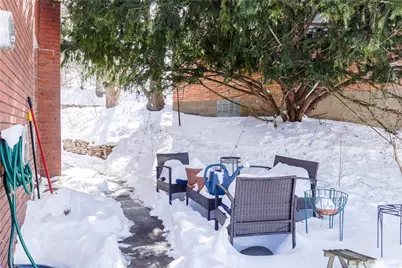 475 Ridgemont Dr, Banksville/Westwood, PA 15220 - Photo 24