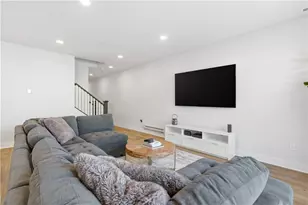 247 Limehouse Rd, Cranberry Township, PA 16066 - Photo 8