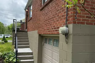 1249 Saxonburg Blvd, Pittsburgh, PA 15116 - Photo 2