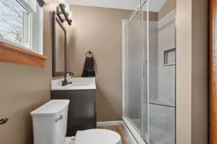 111 Greenhill Rd, Ross Twp, PA 15237 - Photo 22