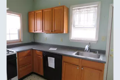 2189 Dunn Station Rd, Morris Township, PA 15329 - Photo 20