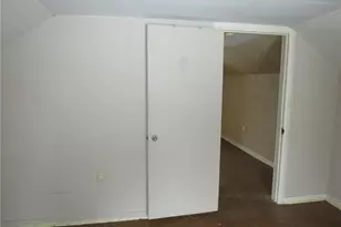 2189 Dunn Station Rd, Morris Township, PA 15329 - Photo 4