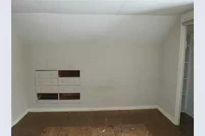 2189 Dunn Station Rd, Morris Township, PA 15329 - Photo 2