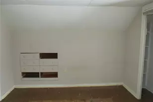 2189 Dunn Station Rd, Morris Township, PA 15329 - Photo 2