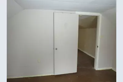 2189 Dunn Station Rd, Morris Township, PA 15329 - Photo 2