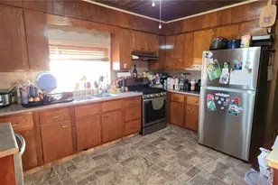 2013 East St, Redstone Township, PA 15420 - Photo 6