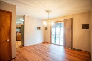 323 Olivia St, Vanport, PA 15009 - Photo 8